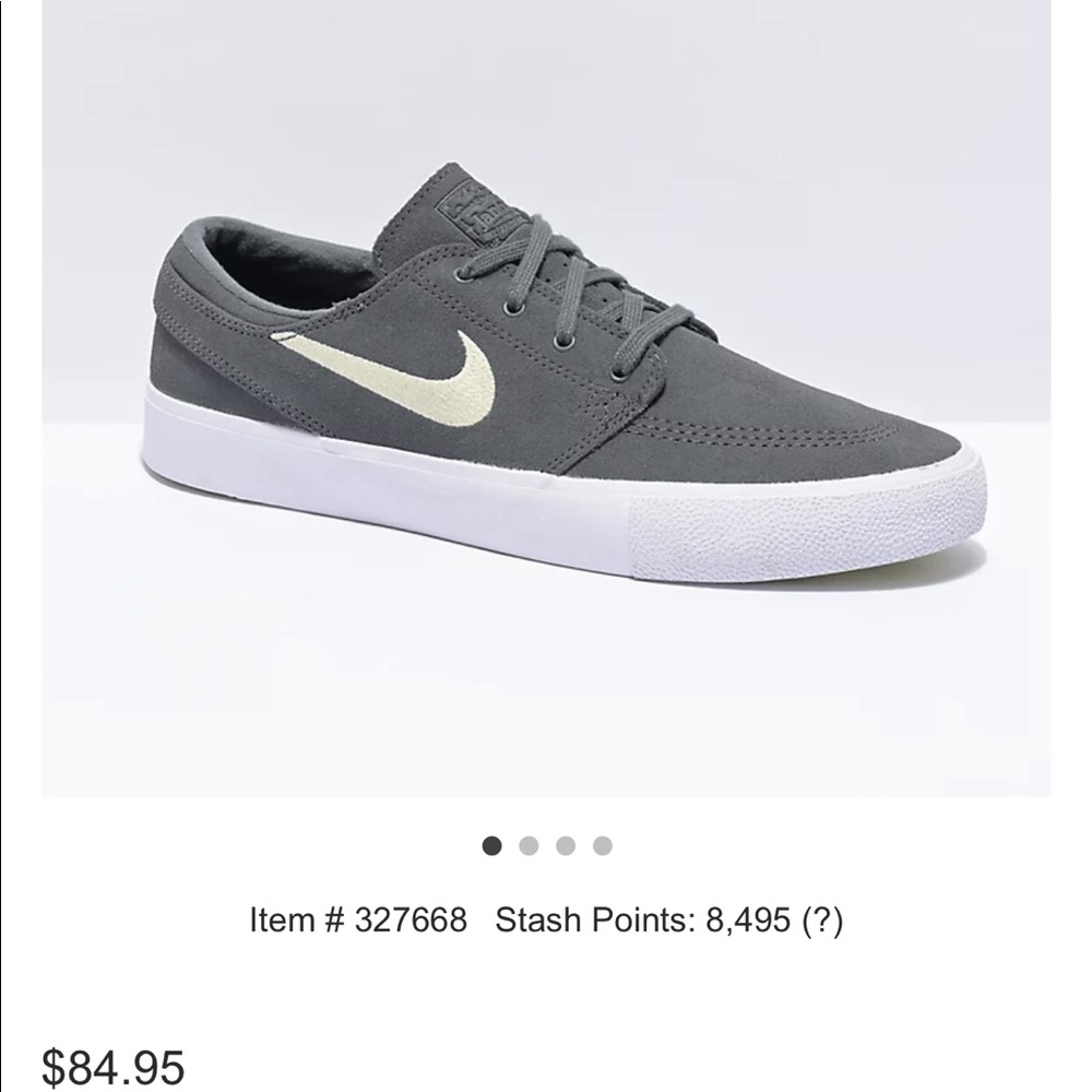 New with tags Nike sb Janoski suede shoes